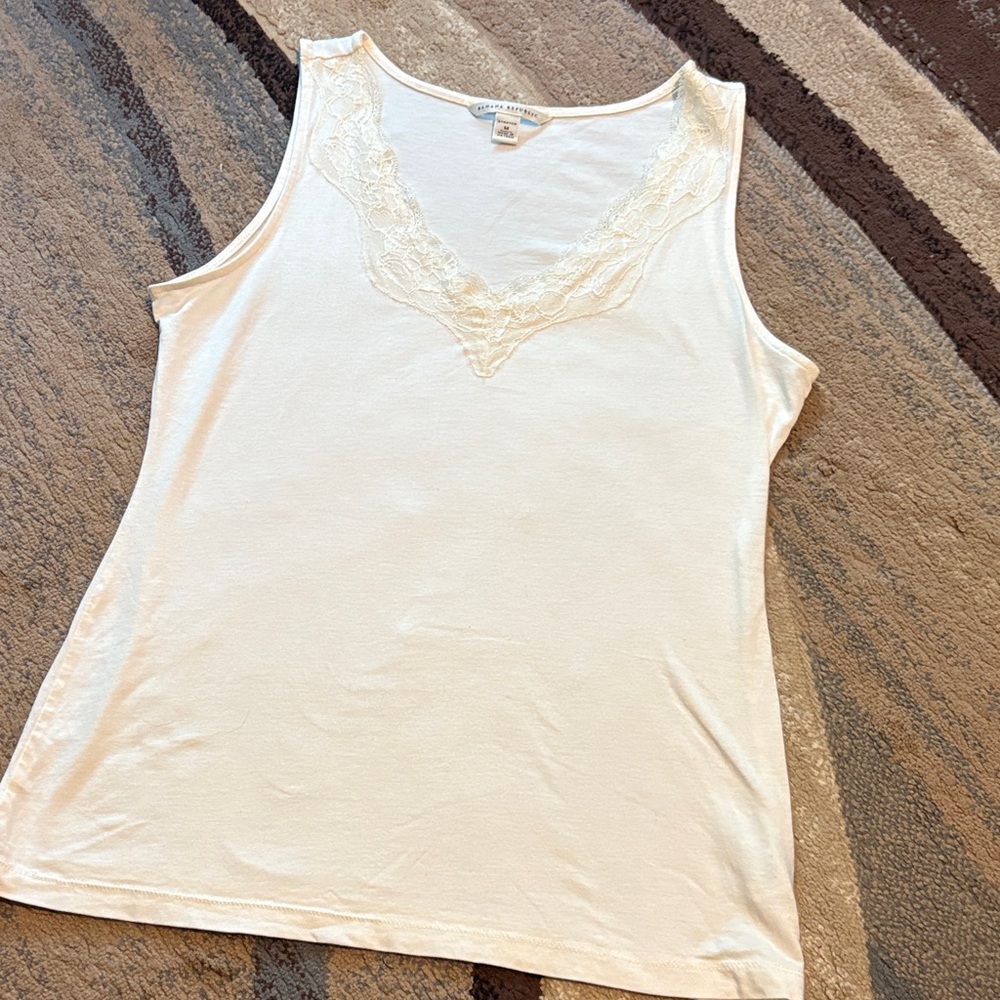 Banana Republic Cream Lace Accent Tank Top